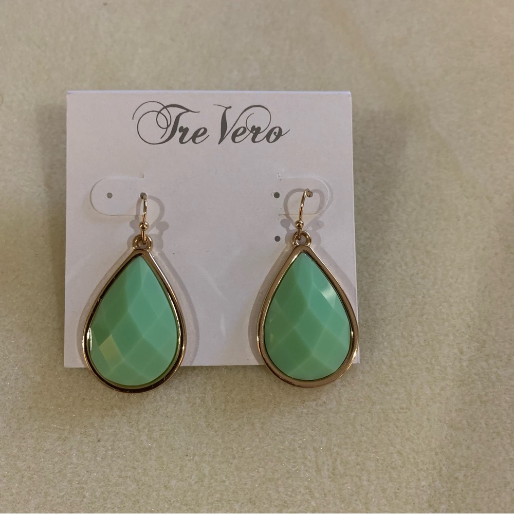 Tre Vero Gold Tone Mint Stone Teardrop Earring